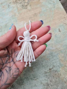 Engel // Makramee // Geschenkeanhänger / Baumschmuck
