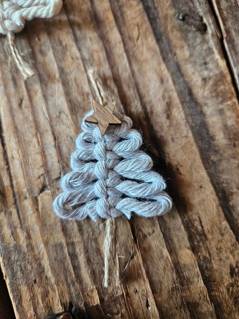 Tannenbaum Geschenke Anhänger mit Holzstern