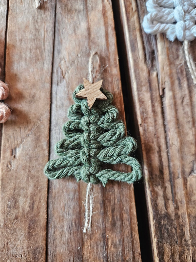 Tannenbaum Geschenke Anhänger mit Holzstern