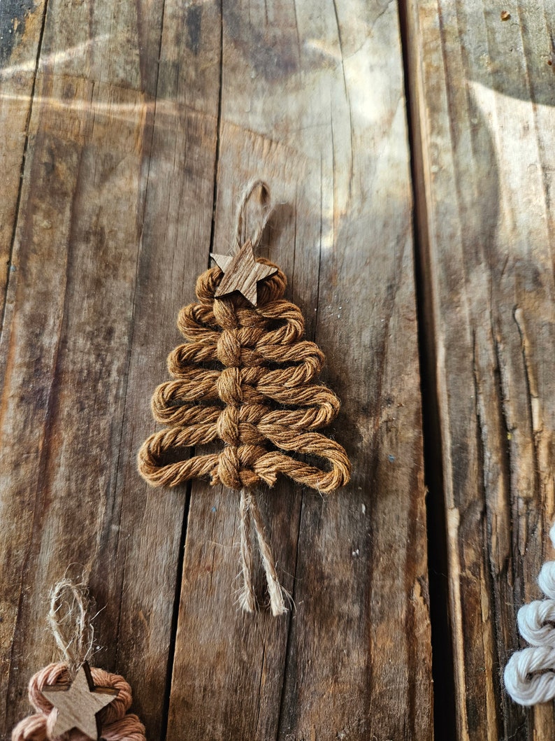 Tannenbaum Geschenke Anhänger mit Holzstern